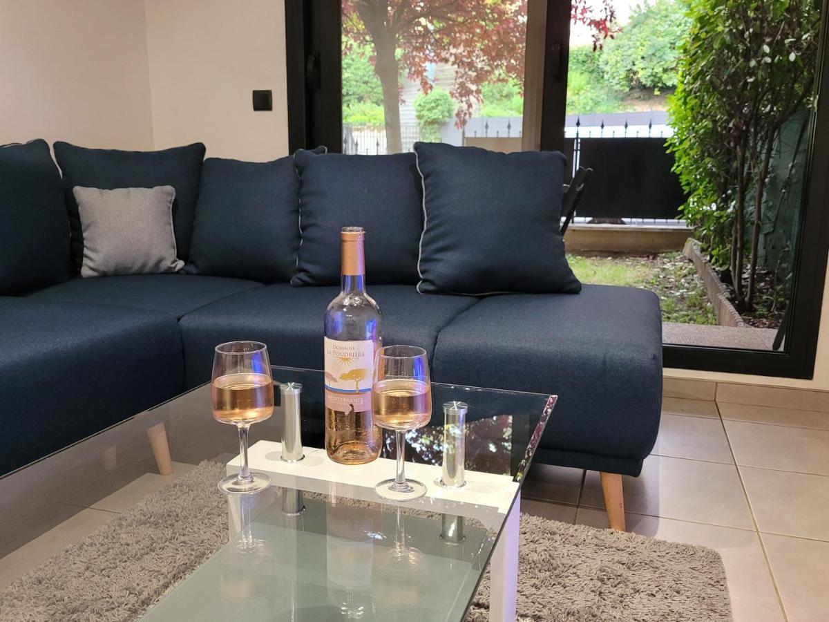 Appartement Standing 2 Pieces Avec Jardin Entre Paris & Dysney Bry-sur-Marne Bagian luar foto